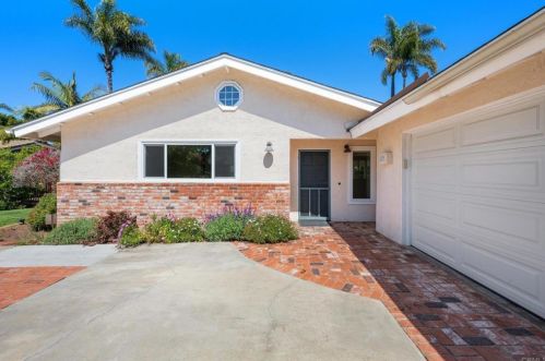 1079 Hymettus Ave, Encinitas CA  92024-1741 exterior