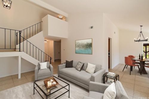 1140 Jay St, Long Beach, CA 90745-3520