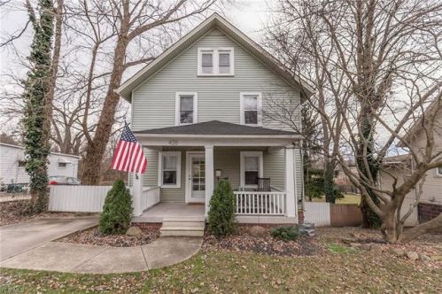 426 Smith Rd, Medina OH  44256-2636 exterior