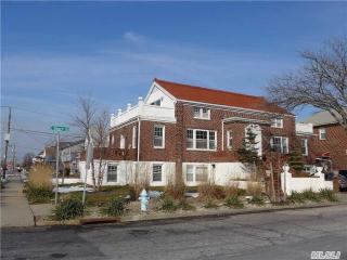 301 Beech St, East Atlantic Beach NY  11561-3608 exterior