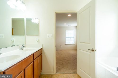 297 Viola Dr, Magnolia DE  19962-3654 exterior