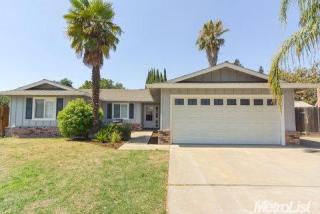 1342 Bugatti Ct, Manteca, CA 95337-5138