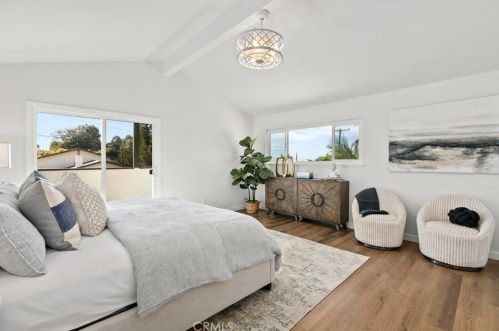 4015 Palmyra Ave, Orange CA  92869-3925 exterior