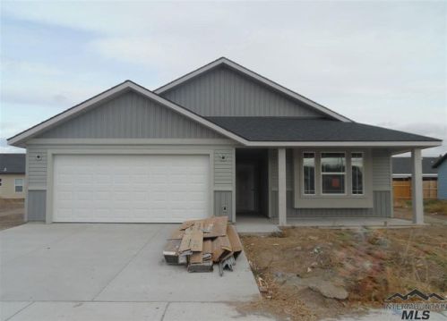 618 B St, Rupert, ID 83350-2107