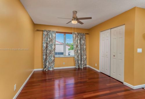 17396 21 St, Hollywood FL 33024-3215 exterior