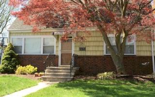 151 Mary Ave, Perth Amboy NJ  08863-1545 exterior