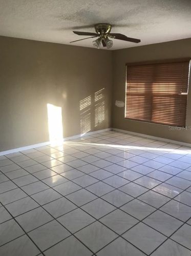 1521 Eola Cir, Kissimmee FL  34741-6306 exterior