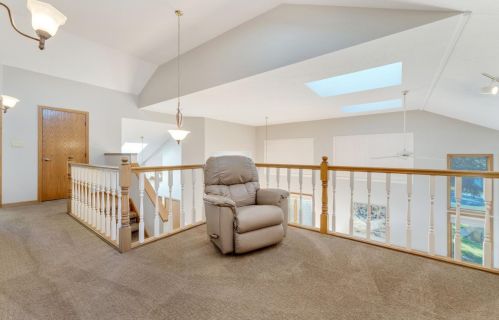 647 Brookside Dr, Crown Point IN  46307-4369 exterior