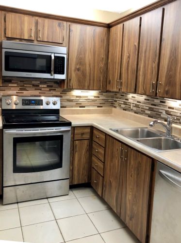 2507 25th Ln, West Palm Beach, FL 33418-3572