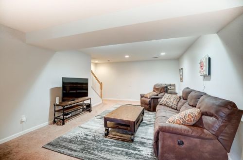 708 Terrace Hill Trl, Milford OH  45150-5827 exterior