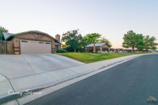 3717 Piedmont Ave, Bakersfield, CA 93312-9179