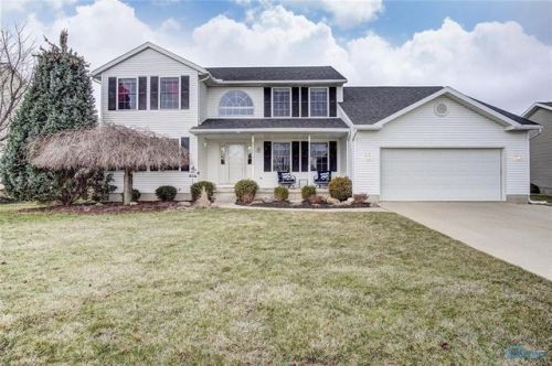 4340 Cattlemans Cir, Maumee, OH 43537-9045