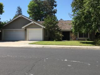 750 Terry Ave, Clovis, CA 93611-6718