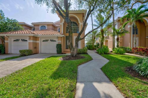 137 Legendary Cir, West Palm Beach, FL 33418-8469