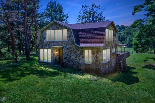 2867 Copper Kettle Hwy, Rockwood, PA 15557-7210