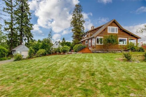 9496 Silverdale Loop Rd, Silverdale, WA 98383-8329
