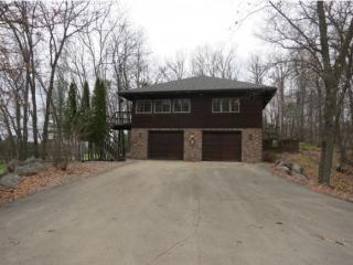 300 Fairway Dr, Iola, WI 54945-8231