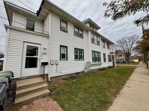2003 Wood St, La Crosse WI  54603-2043 exterior