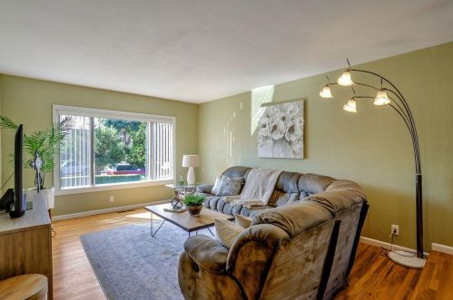 1952 Camargo Dr, San Jose CA 95132-1615 exterior