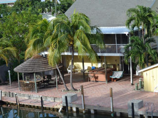 158 Nautilus Dr, Plantation Key, FL 33036-4207
