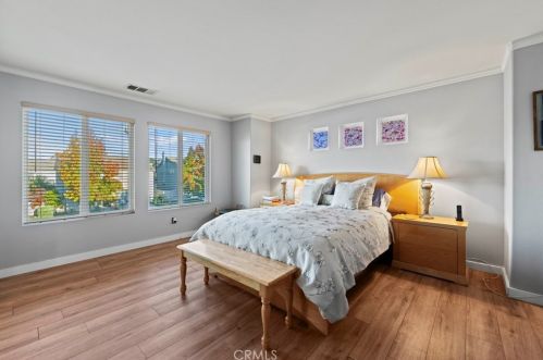 27122 Brown Oaks Way, Santa Clarita CA  91387-3894 exterior