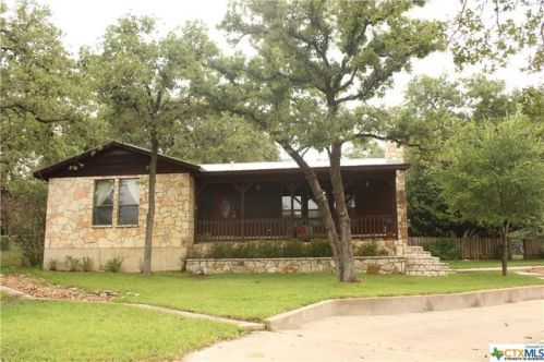 214 Trails End, Lavernia, TX 78121-9539