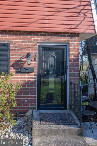 701 Pershing St, Norristown, PA 19405-1736