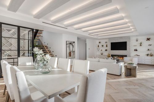 710 Cabrillo Ave, San Diego CA  92118-2030 exterior