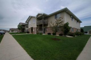 1614 Gateway Blvd, Beloit WI  53511-9796 exterior
