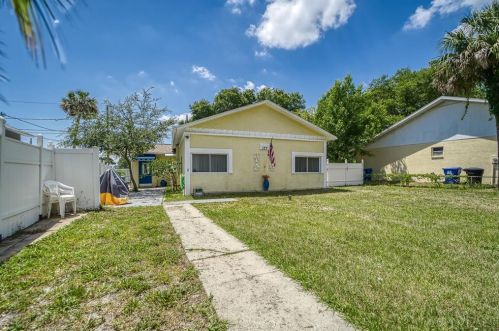 127 Lincoln Cir, Saint Petersburg, FL 33702-6714