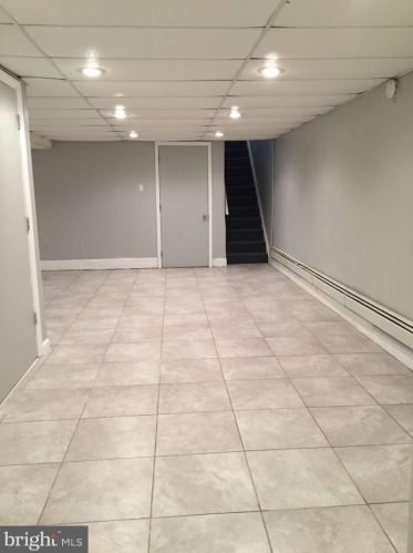 412 Maple Ave, Camden NJ  08106-2055 exterior