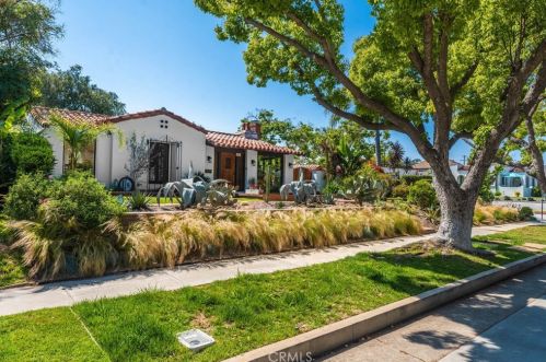 3649 Lemon Ave, Long Beach, CA 90807-4113