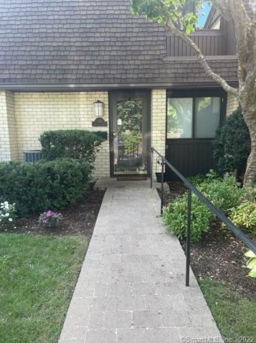 249 Hamilton Ave, Stamford, CT 06902-3415