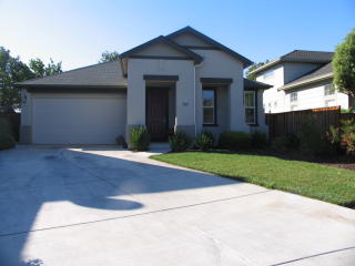 761 Monte Carlo Dr, Hollister, CA 95023-7171