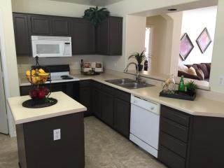 5107 75th Ln, Glendale, AZ 85303-5654