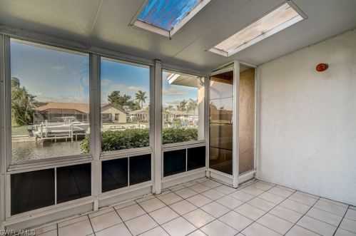 2012 27th Ter, Cape Coral FL  33904-3256 exterior