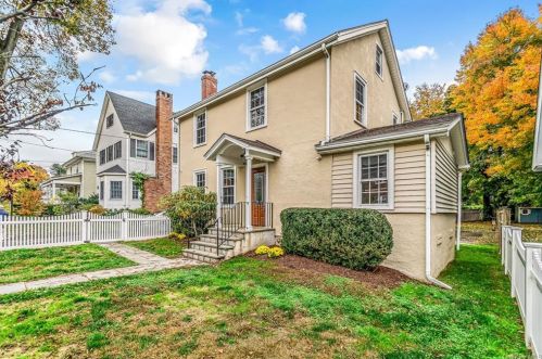 19 Academy St, Pleasantville, NY 10570-2141