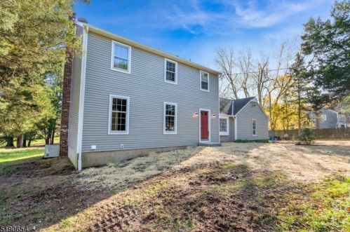 100 Hillcrest Rd, Flemington, NJ 08822-7172