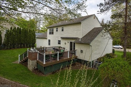 19 Jersey Pl, Fredon NJ  07860-2315 exterior