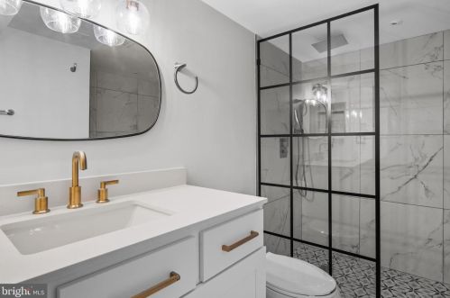 5619 2nd Pl, Washington DC  20011-2201 exterior