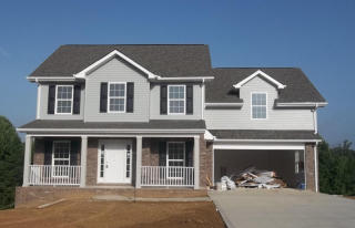 1029 Ruscello Dr, Maryville, TN 37801-9341
