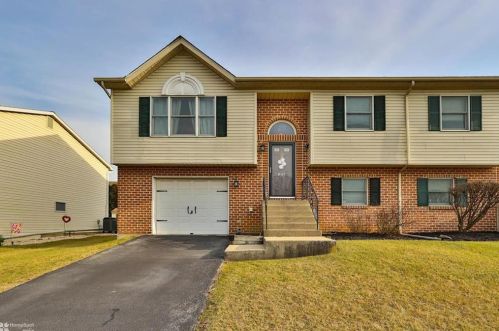 847 Catherine Dr, Ironton, PA 18037-1733