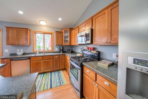 306 7th St, Hudson, WI 54016-1777
