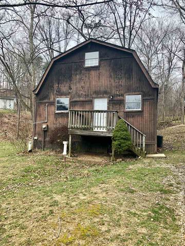 6424 Lodge Ln, Catlettsburg, KY 41129-9666