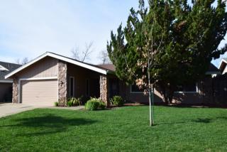 605 Manzanita Ave, Roseville CA  95678-1202 exterior