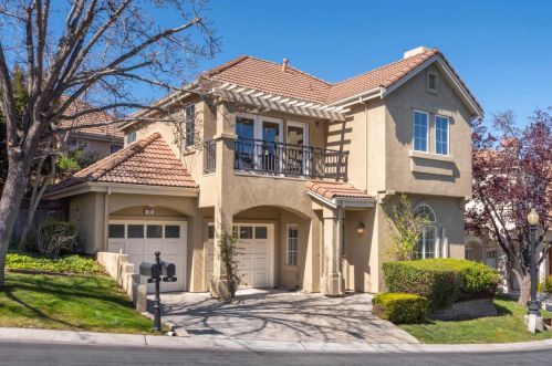 39 Arroyo View Cir, Belmont, CA 94002-3183