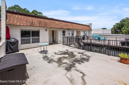 2580 Demaret Dr, Titusville FL  32780-4882 exterior