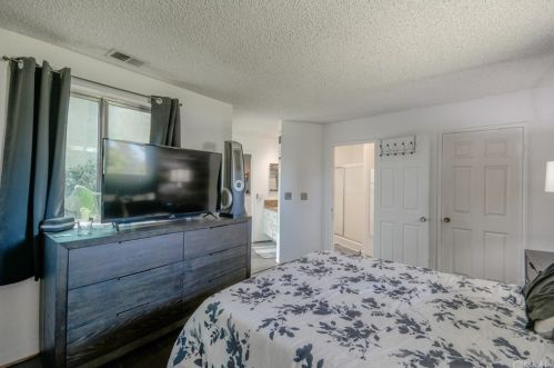 1066 Occidental Cir, Redlands CA  92374-2685 exterior