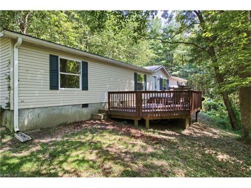43 Charming Ln, Hendersonville, NC 28792-5538