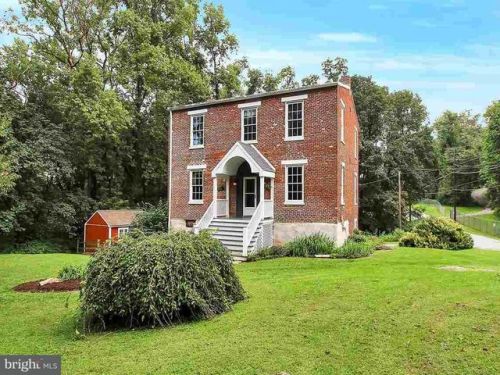 650 Rivermoor Ln, Longlevel, PA 17368-1355